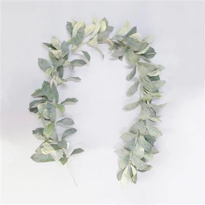 گلدسته های شاخ و برگ مصنوعی